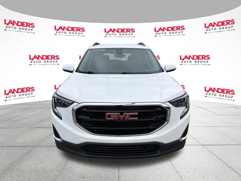 Used 2021 GMC Terrain SLE w/ Driver Convenience Package FWD image 8