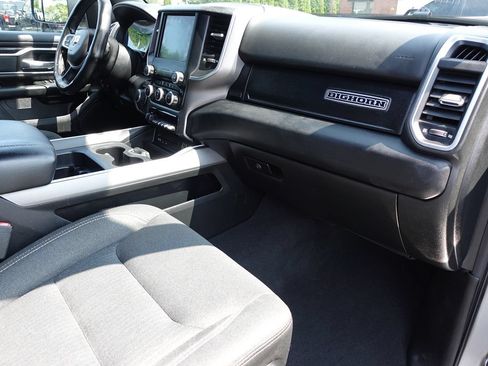 Used 2019 RAM 1500 Big Horn AWD/4WD image 36