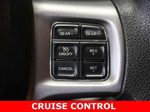 Used 2022 RAM 1500 Classic SLT image 16