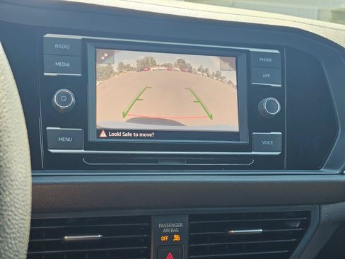 Used 2022 Volkswagen Jetta Sport FWD image 25