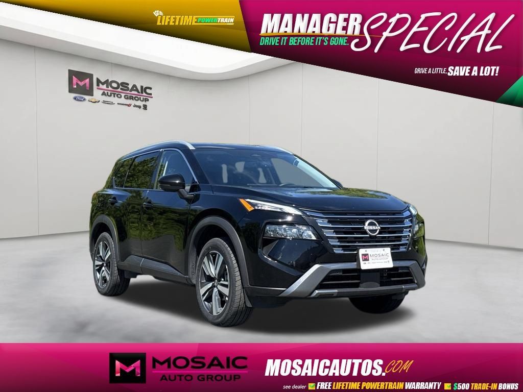 Used 2026 Nissan Rogue SL AWD/4WD image 1