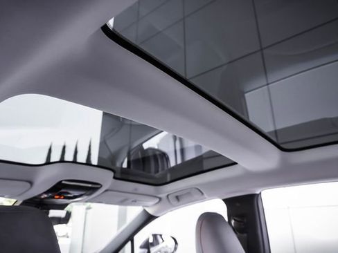 Used 2024 Lexus RZ 300e Premium w/ Technology Package image 21