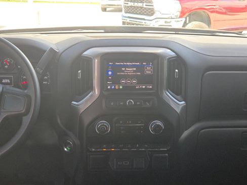 Used 2026 Chevrolet Silverado 1500 Custom RWD image 15