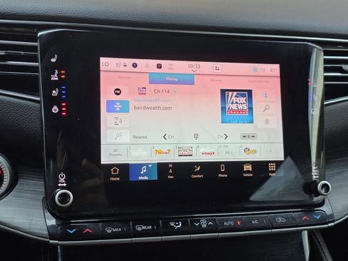 Used 2023 Jeep Wagoneer L Series II image 27