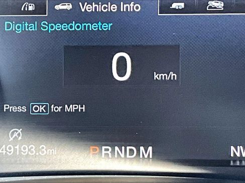 Used 2018 Ford Expedition Limited RWD image 26