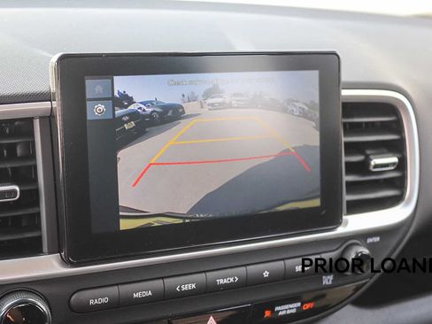Certified 2026 Hyundai Venue SE FWD image 31