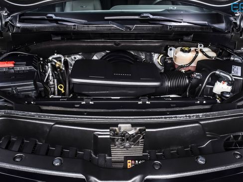 Used 2021 Cadillac Escalade ESV Premium Luxury Platinum image 10