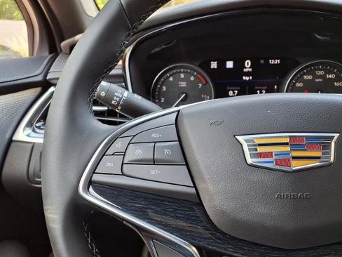 New 2026 Cadillac XT5 Premium Luxury w/ LPO, Floor Liner Package image 19