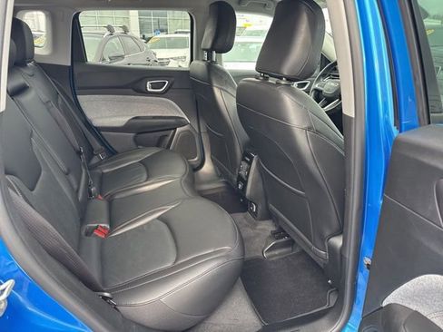 Used 2022 Jeep Compass Latitude image 22