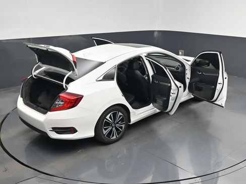 Used 2018 Honda Civic EX-L image 29