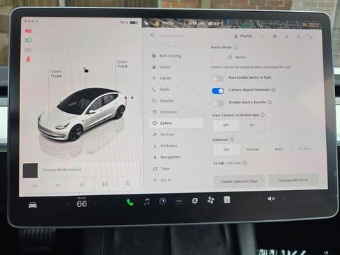 Used 2023 Tesla Model 3 Standard Range RWD image 43