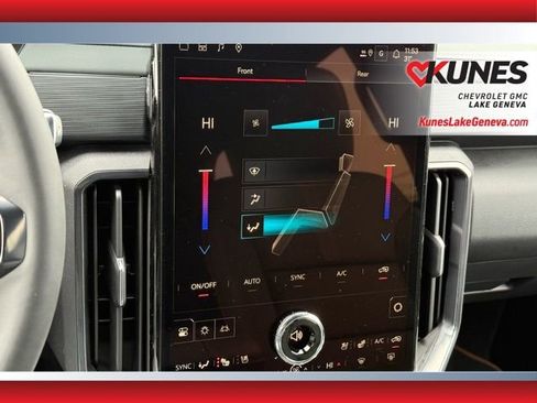 New 2026 GMC Acadia AT4 w/ Luxury Package image 41