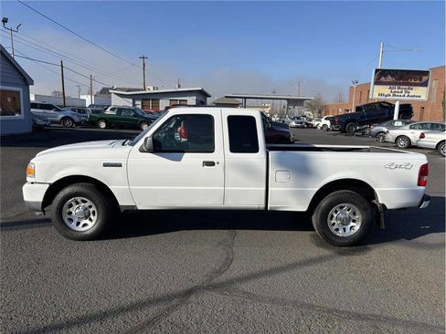 Used 2011 Ford Ranger XLT image 2
