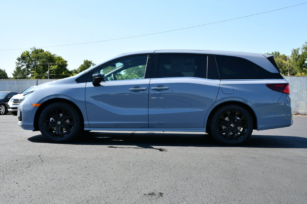 New 2026 Honda Odyssey Sport-L image 4
