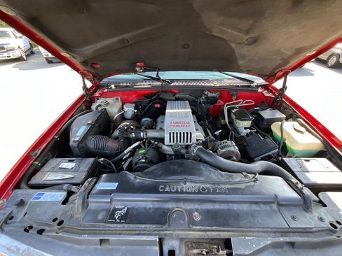 Used 1995 Chevrolet Silverado 3500 2WD Extended Cab image 38
