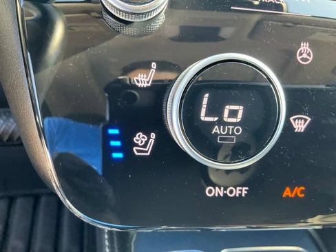 Used 2023 INFINITI QX60 Sensory w/ Cargo Package AWD/4WD image 25