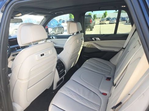Used 2019 BMW X5 xDrive50i w/ M Sport Package AWD/4WD image 5