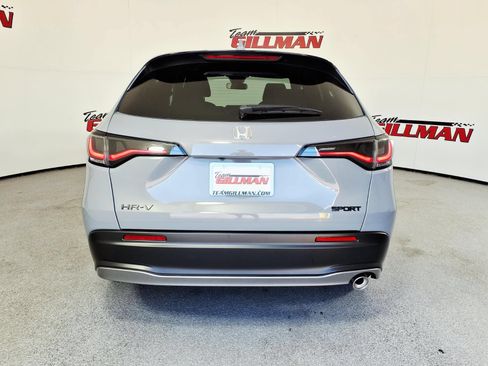Used 2027 Honda HR-V Sport image 7