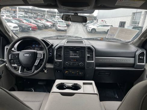 Used 2017 Ford F250 XLT w/ XLT Value Package image 14