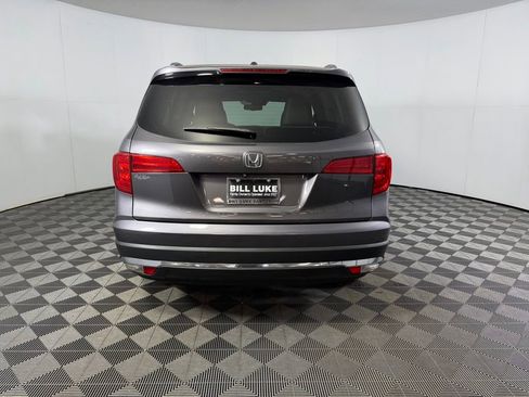 Used 2017 Honda Pilot Touring image 6