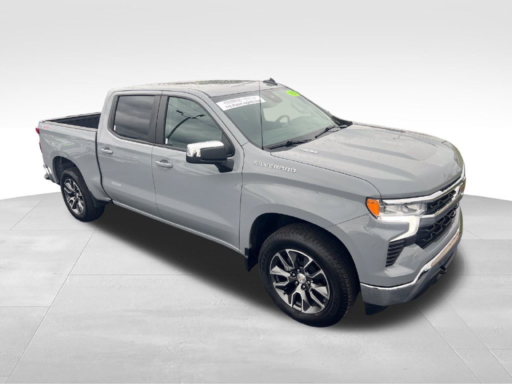 Used 2024 Chevrolet Silverado 1500 LT AWD/4WD image 9