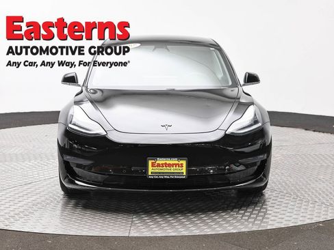 Used 2020 Tesla Model 3 Long Range image 2