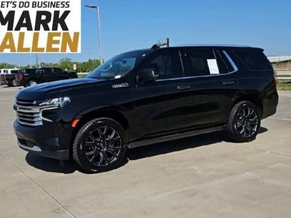 Used 2023 Chevrolet Tahoe High Country w/ Premium Package 2