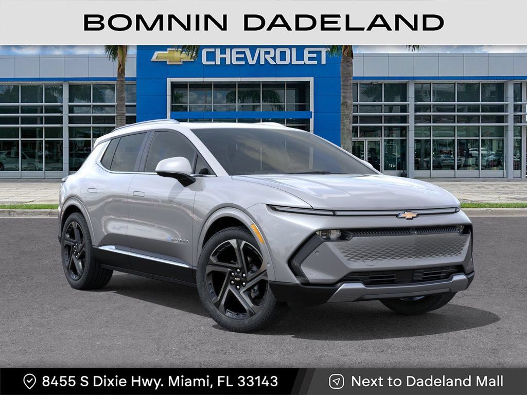 New 2025 Chevrolet Equinox EV LT w/ Active Safety Package 3 AWD/4WD image 8
