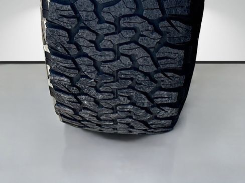 Used 2024 Jeep Wrangler Unlimited Rubicon 4xe image 41