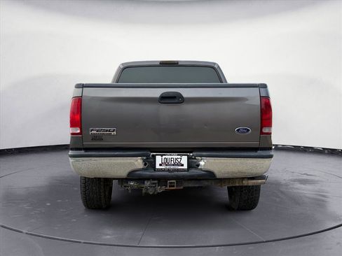 Used 2005 Ford F250 XL image 5