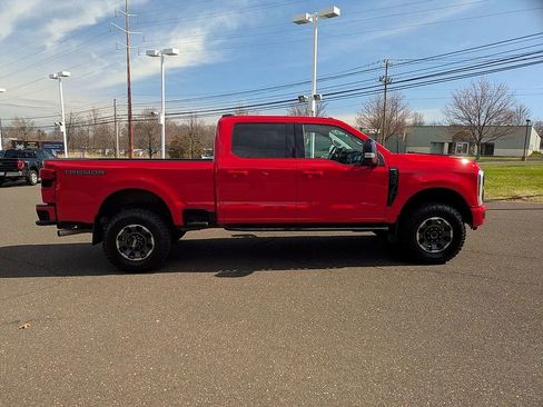 Used 2024 Ford F250 Lariat w/ Tremor Off-Road Package AWD/4WD image 4
