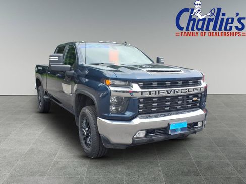 Used 2023 Chevrolet Silverado 2500 LT w/ Convenience Package AWD/4WD image 3