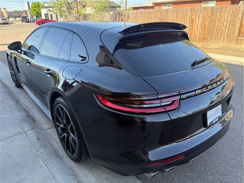 Used 2018 Porsche Panamera 4 AWD/4WD image 46