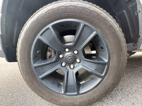 Used 2022 RAM 1500 Big Horn RWD image 18