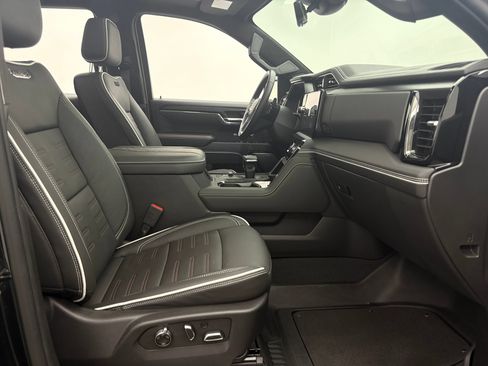 Used 2024 GMC Sierra 1500 AT4X AWD/4WD image 40