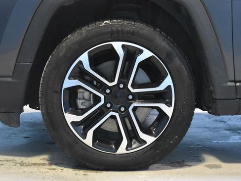 Used 2024 Jeep Compass Limited image 26