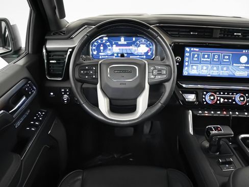 Used 2024 GMC Sierra 1500 Denali image 11