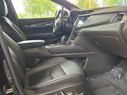 Used 2022 Cadillac XT5 Sportv AWD/4WD image 28