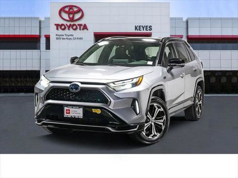 Certified 2022 Toyota RAV4 XSE w/ Weather Package AWD/4WD image 1