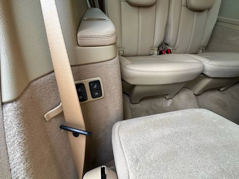 Used 2012 Mercedes-Benz GL 450 GL450 4MATIC image 37