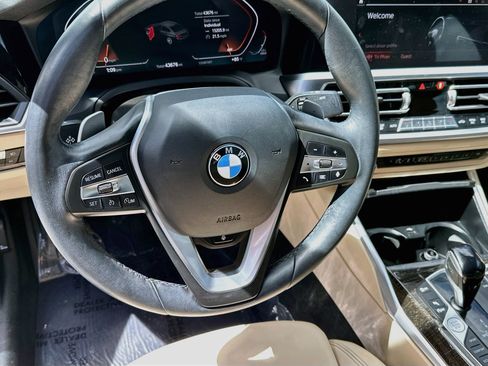 Used 2022 BMW 330i xDrive Sedan w/ Convenience Package AWD/4WD image 17