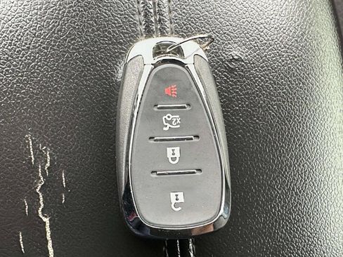 Used 2016 Chevrolet Malibu LT image 31