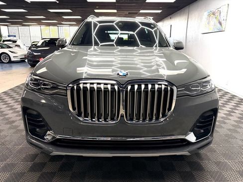 Used 2021 BMW X7 xDrive40i w/ Premium Package AWD/4WD image 4