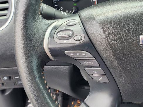 Used 2020 Nissan Pathfinder SL w/ Rock Creek Edition image 11