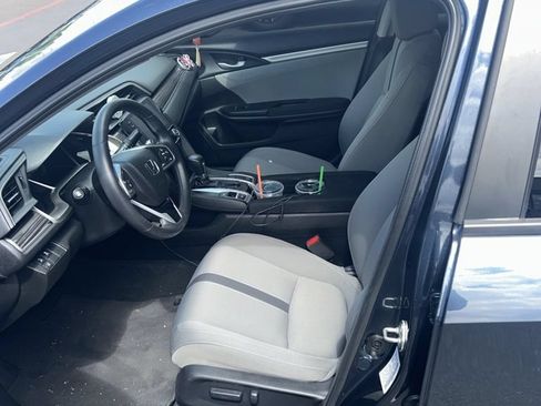 Used 2020 Honda Civic EX image 2