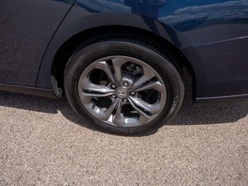 Used 2024 Honda Accord EX image 11