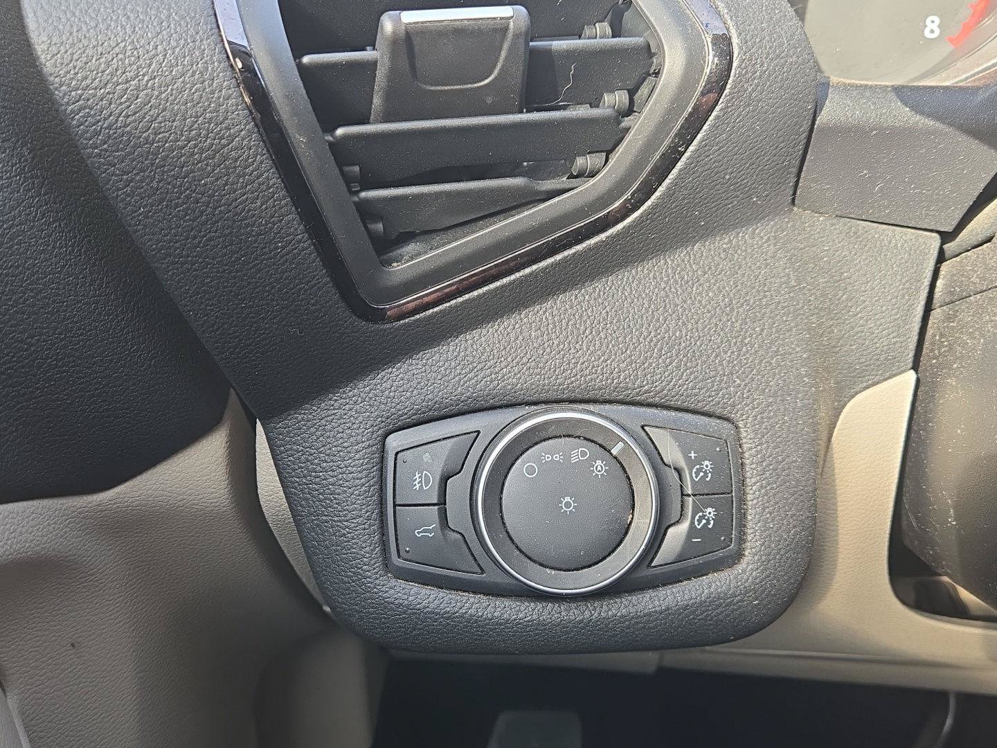 Used 2017 Ford Escape Titanium FWD image 21