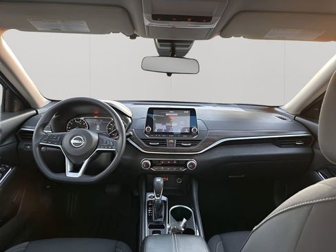 Used 2023 Nissan Altima 2.5 SV image 22