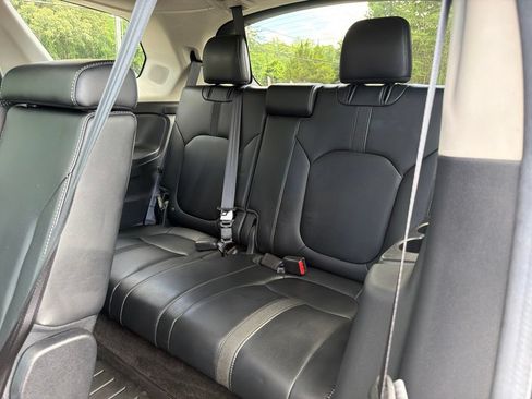 Certified 2024 Honda Pilot Touring image 21