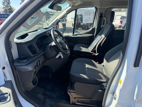 Used 2023 Ford Transit 350 XLT image 10